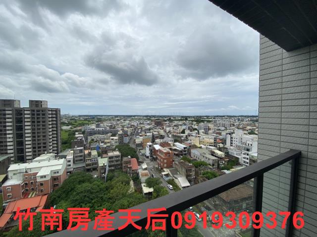 苗栗竹南大樓-9