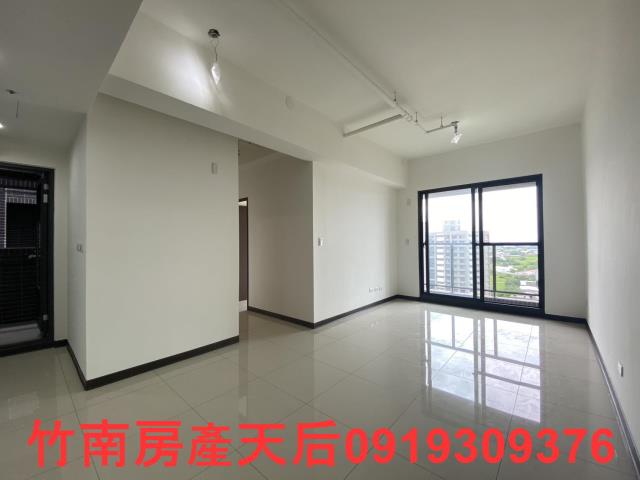 苗栗竹南大樓-2